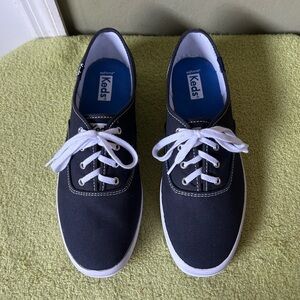 NWOT Keds Women’s Blue and White Sneakers